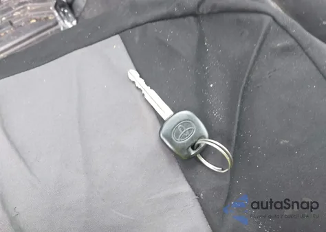 2015 Toyota Tacoma Prerunner V6 z USA, uszkodzony, nr VIN 5TFJU4GN4FX080341